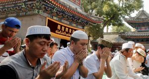 Wawancara bersama Sumanto Al Qurtuby tentang “Hubungan Islam, China dan Muslim Tionghoa di Indonesia” Wawancara bersama Sumanto Al Qurtuby tentang “Hubungan Islam dan China dan Muslim Tionghoa di Indonesia”