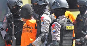 Uniting against Extremist Terrorism Uniting against Extremist Terrorism