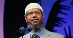 Al-Qur’an Itu Firman Tuhan atau “Firman Naik”? Al-Qur'an Itu Firman Tuhan atau "Firman Naik"?